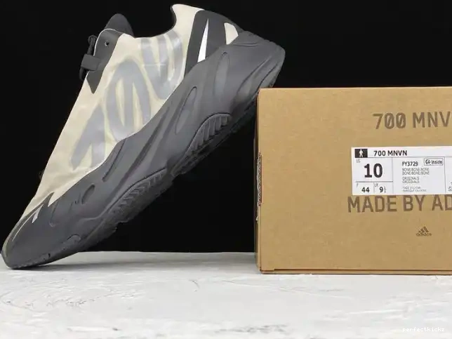 Boost Yeezy Bone FY3729 Adidas 700 MNVN 0523